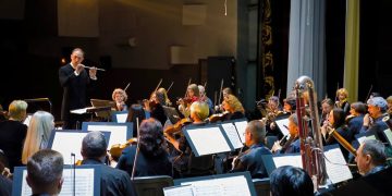 Нейрофильмы Донецка и Китая, ремонт последних 35 многоэтажек в Мариуполе и Торез — столица самбо. Дайджест за 18 марта