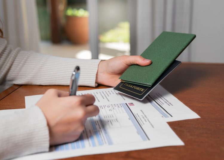 Эвакуация и дорога домой: Появилась инструкция, как оформить документы жителям из освобожденных территорий