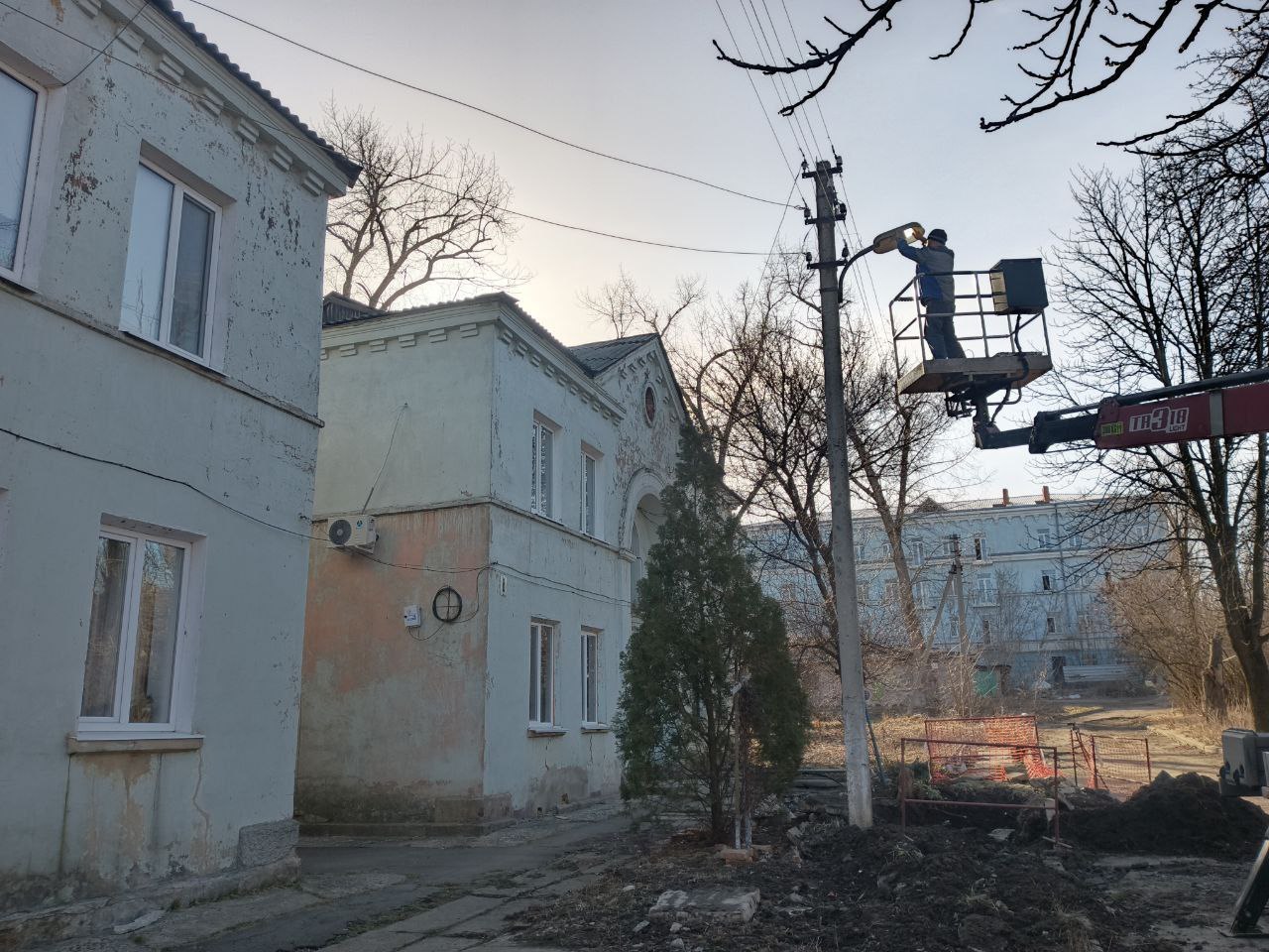 Каникулы в Китае, генпланы будущего для Горловки и Енакиево, новые квартиры в Луганске. Дайджест за 25 марта