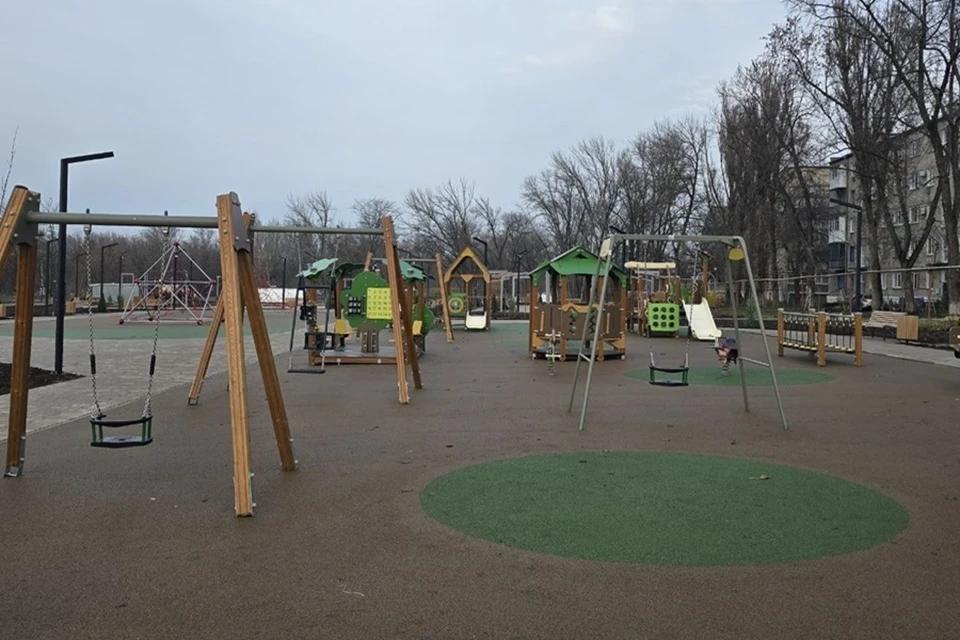 Каникулы в Китае, генпланы будущего для Горловки и Енакиево, новые квартиры в Луганске. Дайджест за 25 марта