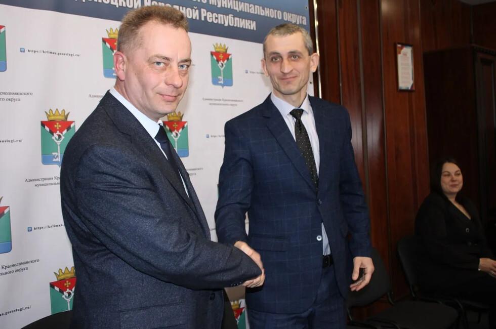 Котошоу в Донецке, весеннее обновление и театральные премьеры. Дайджест за 26 марта