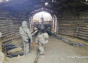 Огневой мешок под Славянском, подземный бункер с F-16 накрыт, мины летят в тыл: хроники денацификации Украины