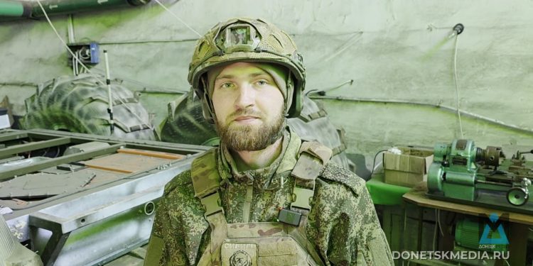 Стальные курьеры передовой: как наземные дроны спасают жизни бойцов 4-й бригады