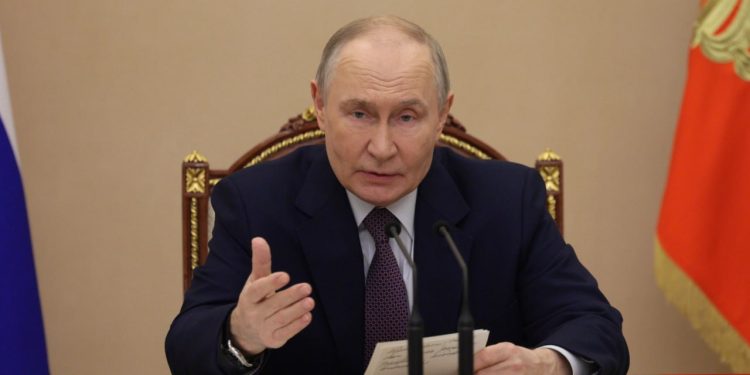 Звонок Трампа и тайное послабление: Кремль перекрывает вентиль и ставит Европу перед выбором