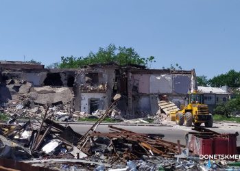 Годовщина освобождения Волновахи: как возрождается город, разрушенный укронацистами