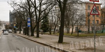 Родители попросили — Москва сделала: в Донецке ограничили движение у двух школ Родители попросили — Москва сделала: в Донецке ограничили движение у двух школ