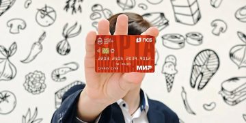 «Карта школьника» от ПСБ: в ДНР масштабируют пилот — к проекту подключилась школа в Макеевке