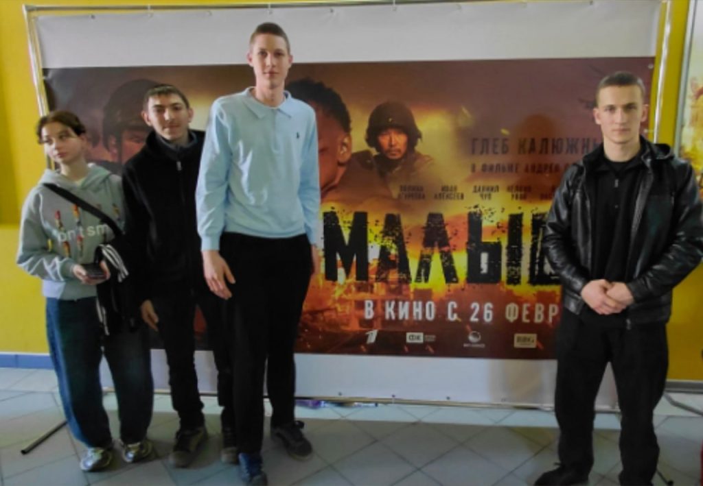 В Ясиноватой открылась детская агролаборатория, а в Мариупольском музее открылся зал Куинджи. Дайджест новостей ДНР за 21 марта