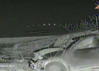 Дроноводы ВС РФ разгромили «Козак» и пикап ВСУ в районе Покровска Дроноводы ВС РФ разгромили «Козак» и пикап ВСУ в районе Покровска