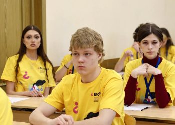 20 школьников ДНР вышли в финал Всероссийской олимпиады 20 школьников ДНР вышли в финал Всероссийской олимпиады