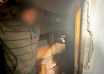 В Ясиноватой пенсионерка лишилась инструментов и тепловентилятора: сосед-вор задержан