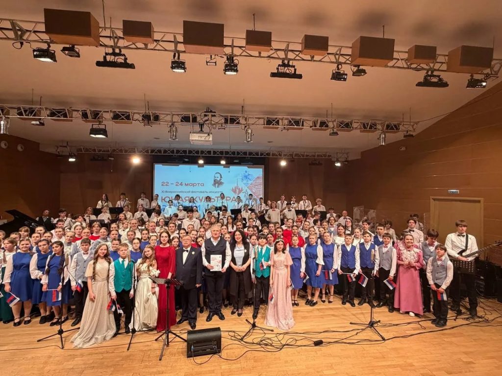 Как восстанавливают больницы ДНР: в Мариуполе строят стационар на 236 коек. Дайджест новостей за 27 марта