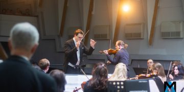 Симфония будущего: Москва помогает Донбассу 