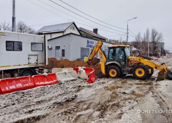 Дорожный прорыв: в Луганске восстанавливают одну из самых важных транспортных артерий