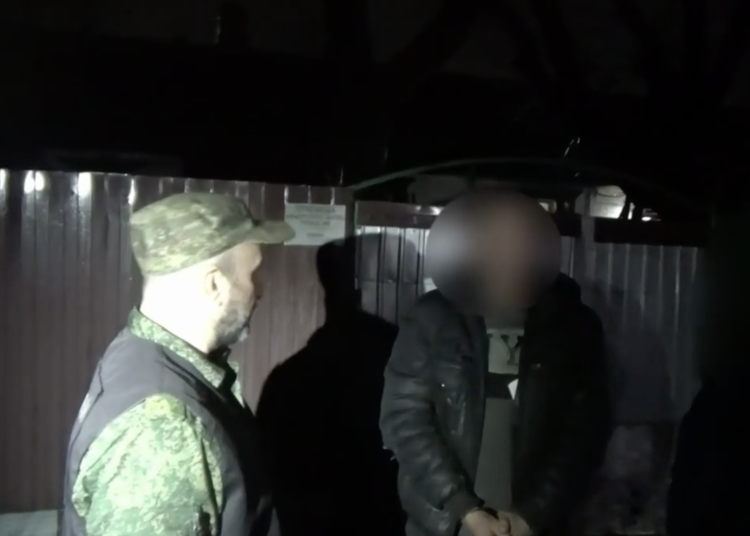 В Мариуполе полицейские задержали рецидивиста за убийство соседа