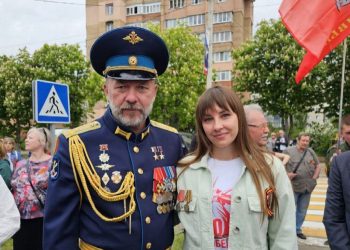 Правильная Зеленская: как простая медсестра стала ангелом-хранителем разрушенного Мариуполя Правильная Зеленская: как простая медсестра стала ангелом-хранителем разрушенного Мариуполя