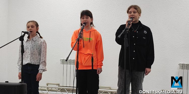 Когда возвращается музыка: как работает поселковый клуб в «красной зоне»