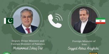 Дипломаты Ирана и Пакистана обсудили, как угомонить США и выйти из конфликта