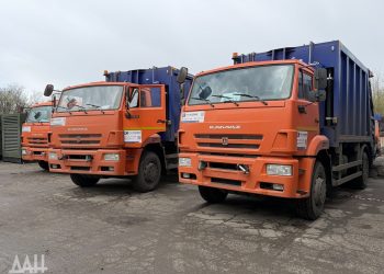 Новые мусоровозы и контейнеры для чистоты улиц ДНР