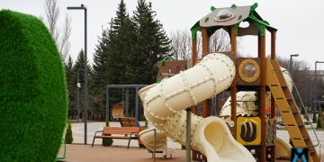 Новая точка притяжения в Енакиево: возрождение парка имени Берегового