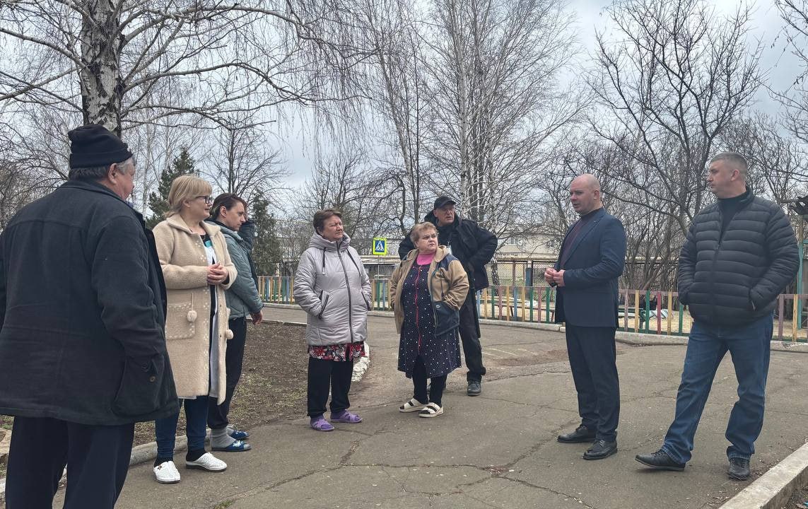 Куличи для бойцов в Шахтерске, обновление ФК «Шахтер» и альпака в Мариуполе. Дайджест за 7 апреля