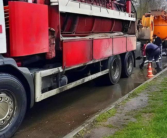 В Приморском районе Мариуполя капитально отремонтируют коллектор для 20 тысяч жителей