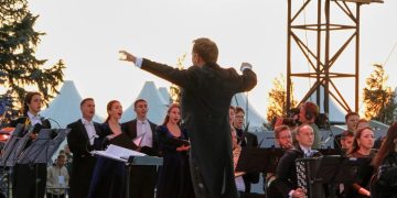 Из Иловайска в Ростов на «Ласточке», моноспектакль Дюжева в Донецке и новые троллейбусы в Горловке. Дайджест за 15 апреля Из Иловайска в Ростов на «Ласточке», моноспектакль Дюжева в Донецке и новые троллейбусы в Горловке. Дайджест за 15 апреля