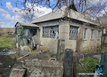 «Вытаскивали из-под обломков»: в Первомайске после ночной атаки украинских БПЛА госпитализирована пожилая женщина