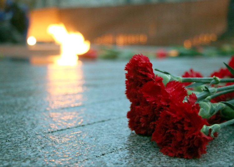 Донбасс почтил память жертв нацистского геноцида. Шурф шахты, концерт-реквием и уроки памяти: дайджест новостей за 20 апреля