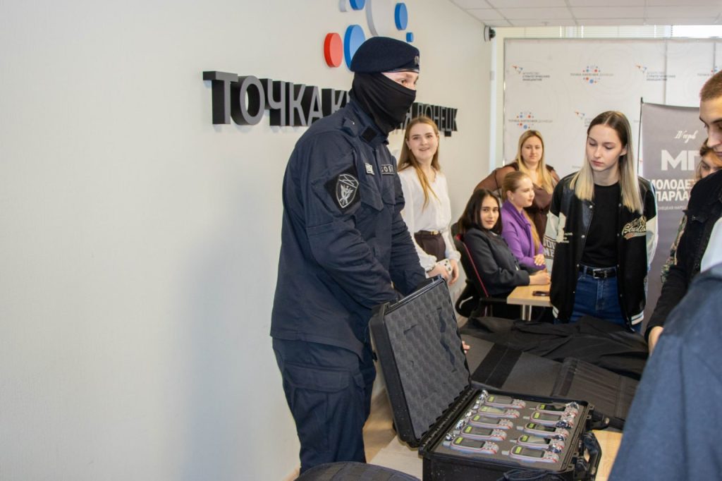 Токари против маркетплейсов и Росгвардии: кто победил на ярмарке вакансий в ДНР?