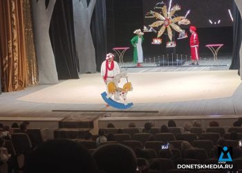 Дмитрий Куклачев привез «Котобум» в Донецк: кошачий спектакль прошел при аншлаге