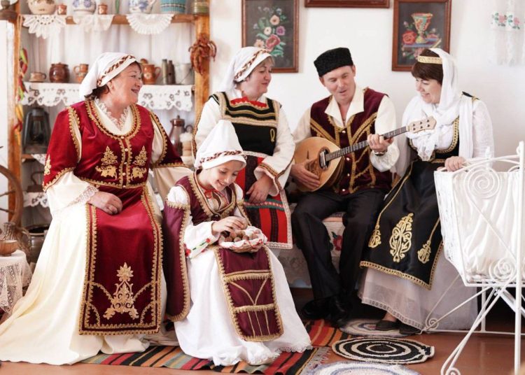 Родной Крым и бегство от Османов: история формирования греческой диаспоры Приазовья