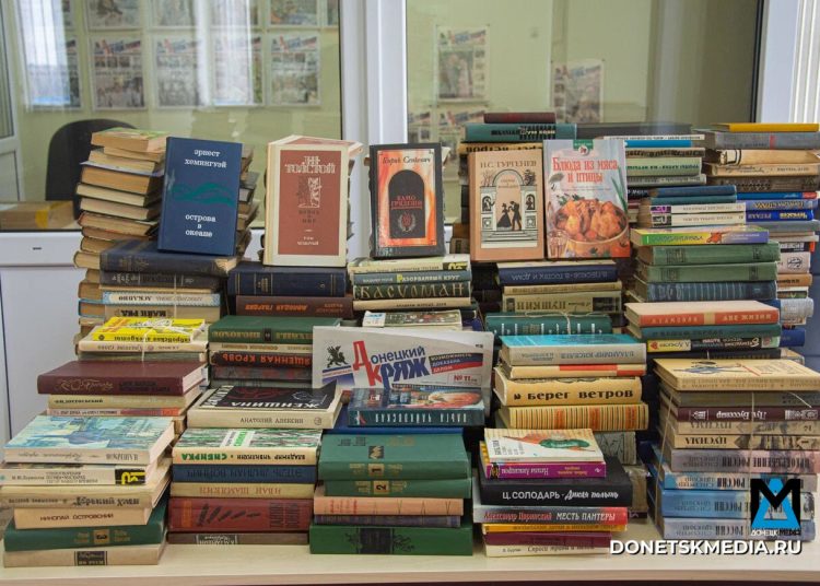 «Только не о войне»: Донецкий Кряж организовал сбор книг для освобождённых территорий
