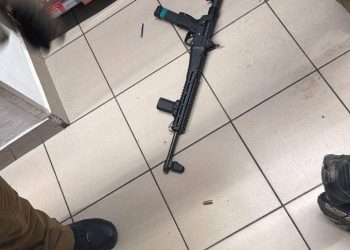 Один погиб, четверо живы: в Киеве спасли заложников убитого террориста