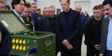 В технополисе «ЭРА» представили новейшие генераторы и аккумуляторы для дронов и армии РФ