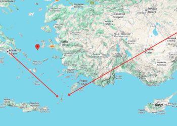 Опасный треугольник: Франция, Греция и Турция могут уничтожить НАТО из-за споров в Эгейском море