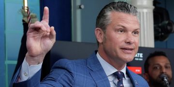 Республиканцы в США разочаровались в министре обороны: Хегсет слишком резко меняет армию