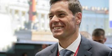 Матвиенко призвала богатейшего бизнесмена России Мордашова вернуть активы из‑за границы