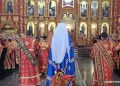 Благодатный огонь из Иерусалима прибыл в Луганск