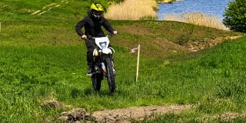 На юге ДНР открыли профессиональную трассу для гонок и тренировок на питбайках