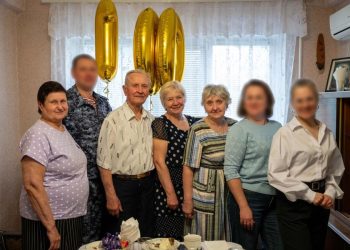 Великому солдату – вековой юбилей: Росгвардия чествовала героя в Донецке Великому солдату – вековой юбилей: Росгвардия чествовала героя в Донецке