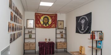 В Доме молодежи «30/09» сделали православный уголок