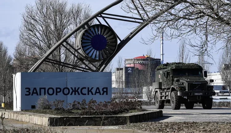 Более 50 взрывов в Энергодаре: ВСУ атаковали город «Бабами-ягами»