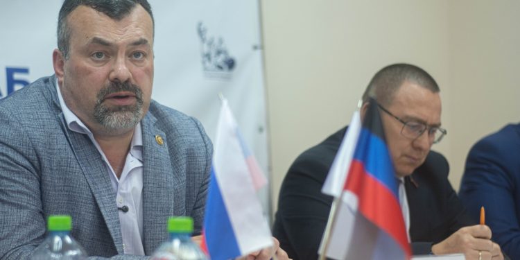 «Партий много, команда одна»: Донбасс готовится к выборам в Госдуму