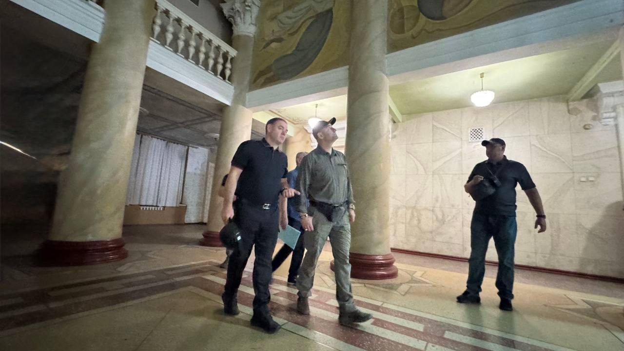 Годовщина боев за Донецкий аэропорт, последний звонок и спортивный триумф Макеевки. Дайджест за 26 мая