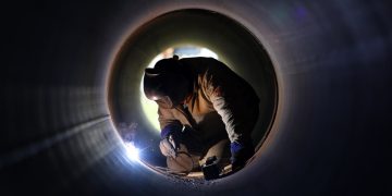 Сотрудники «Мосгаз» продолжают восстанавливать инженерную инфраструктуру Донецка