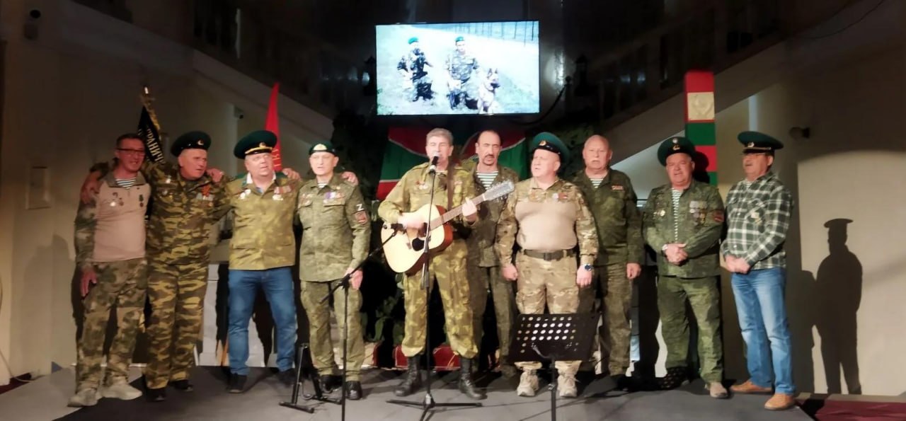 103 года ветерану в Дебальцево, замена автобусов в Макеевке и новые площадки ко Дню защиты детей. Дайджест за 29 мая