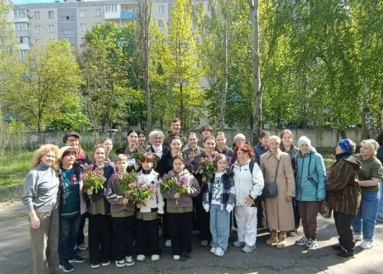 Юные таланты из Москвы поддержали клиентов Мариупольского центра социального обслуживания
