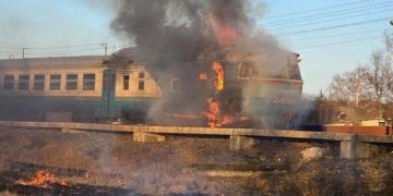 Атаки ВС РФ на локомотивы врага ударили по промышленности Украины