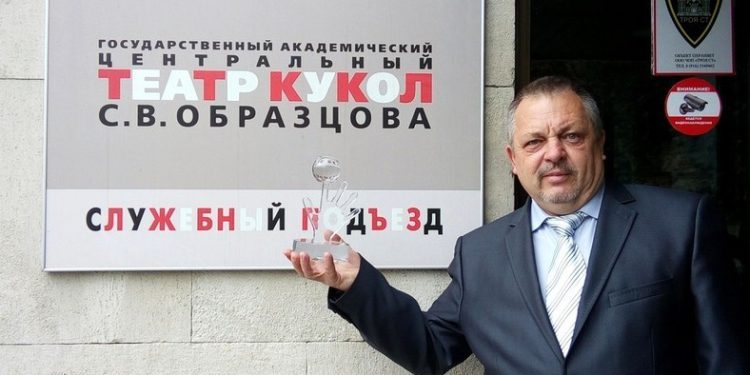 Схема Тернового: как экс-директор Луганского театра кукол избежал колонии